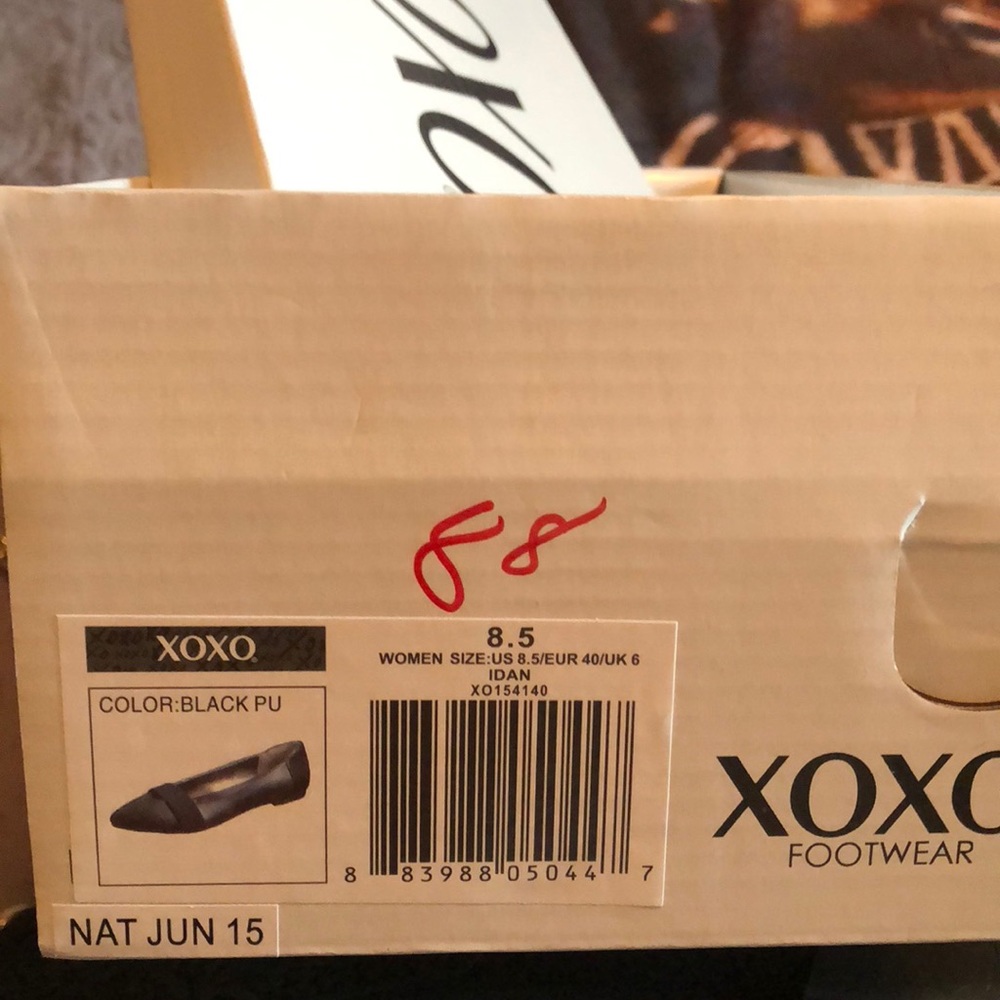 Shoes - Picture 4 of 4